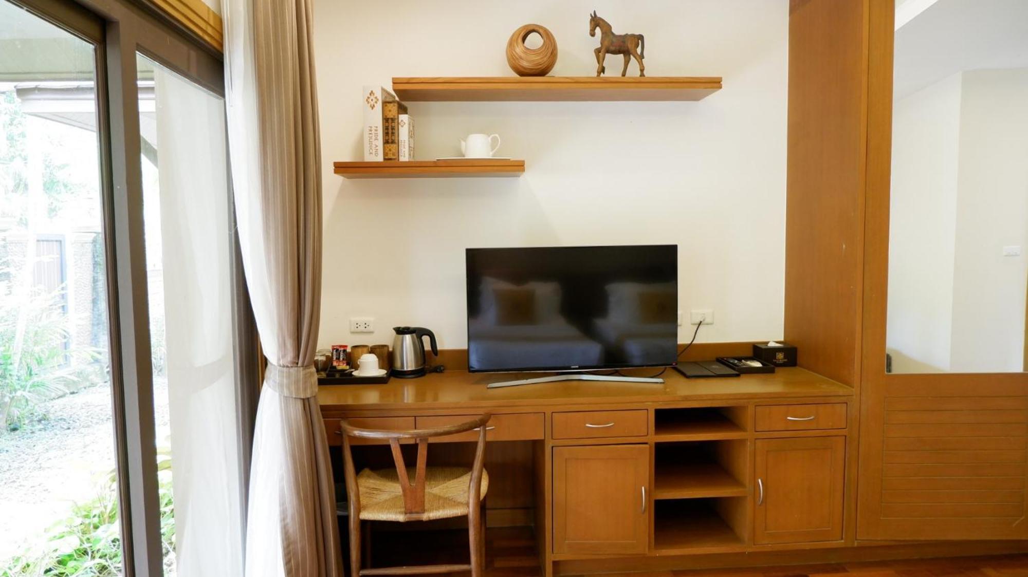 Ozone Villa Phuket Pa Khlok Esterno foto