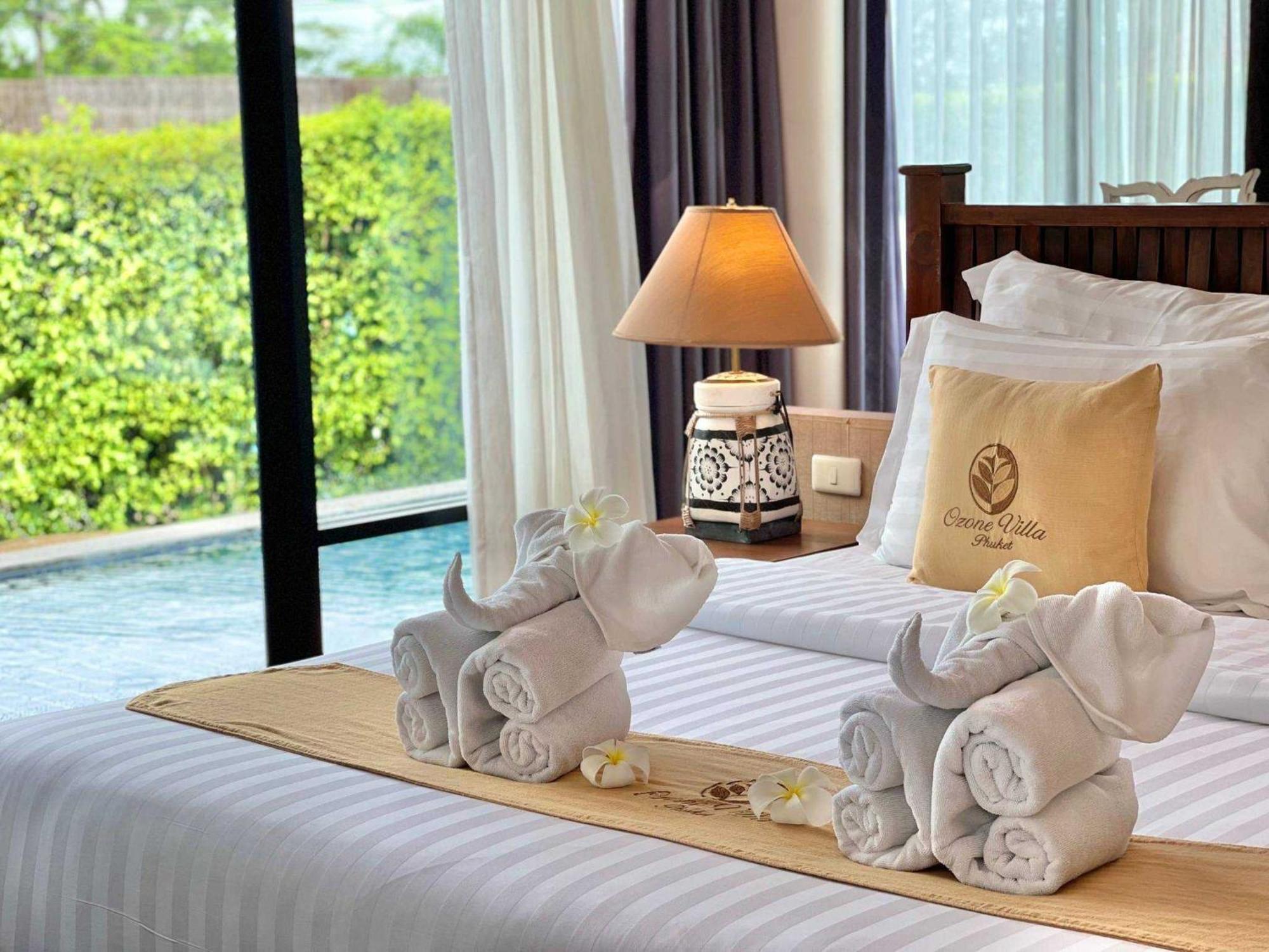 Ozone Villa Phuket Pa Khlok Esterno foto