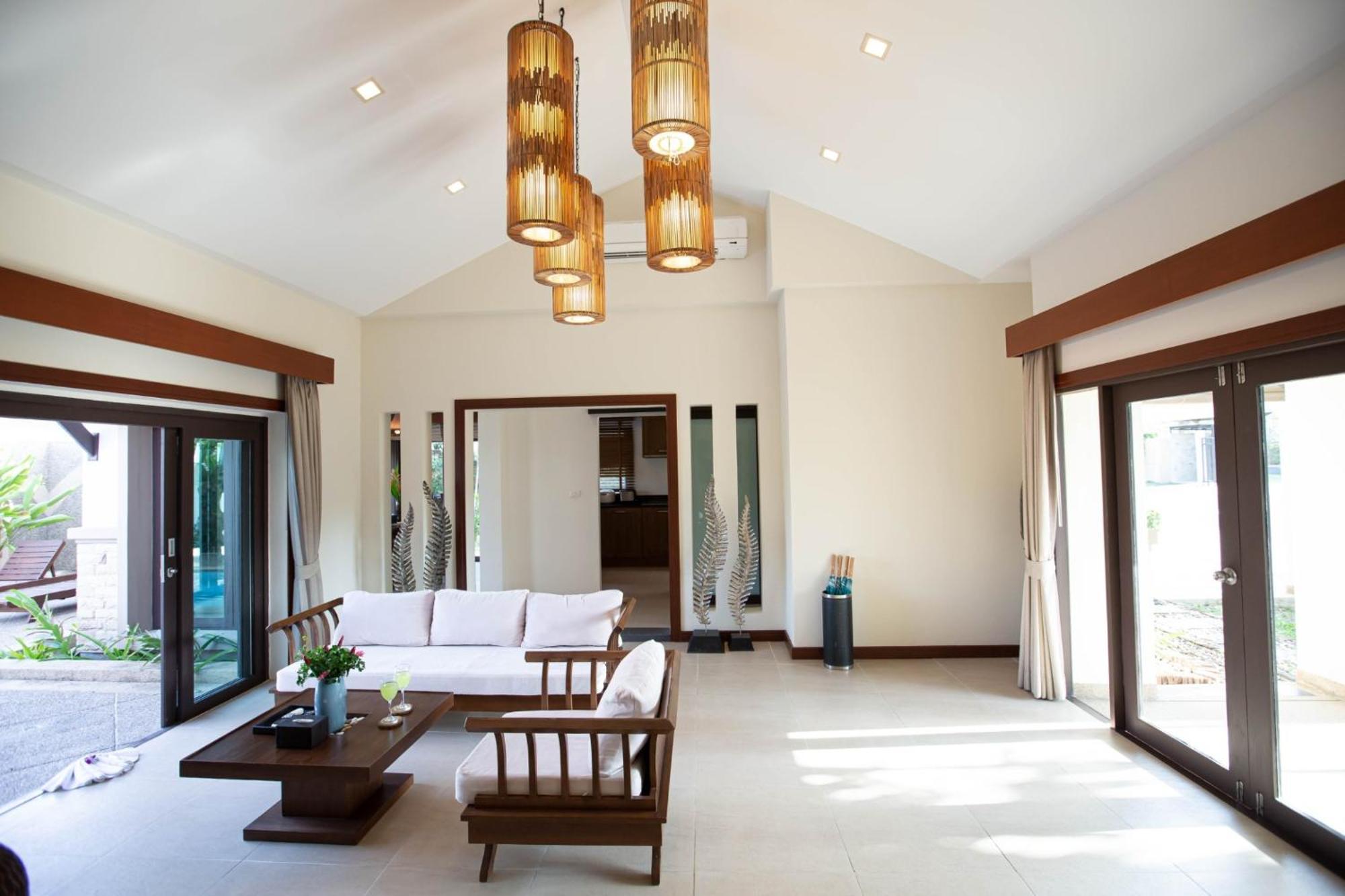 Ozone Villa Phuket Pa Khlok Esterno foto
