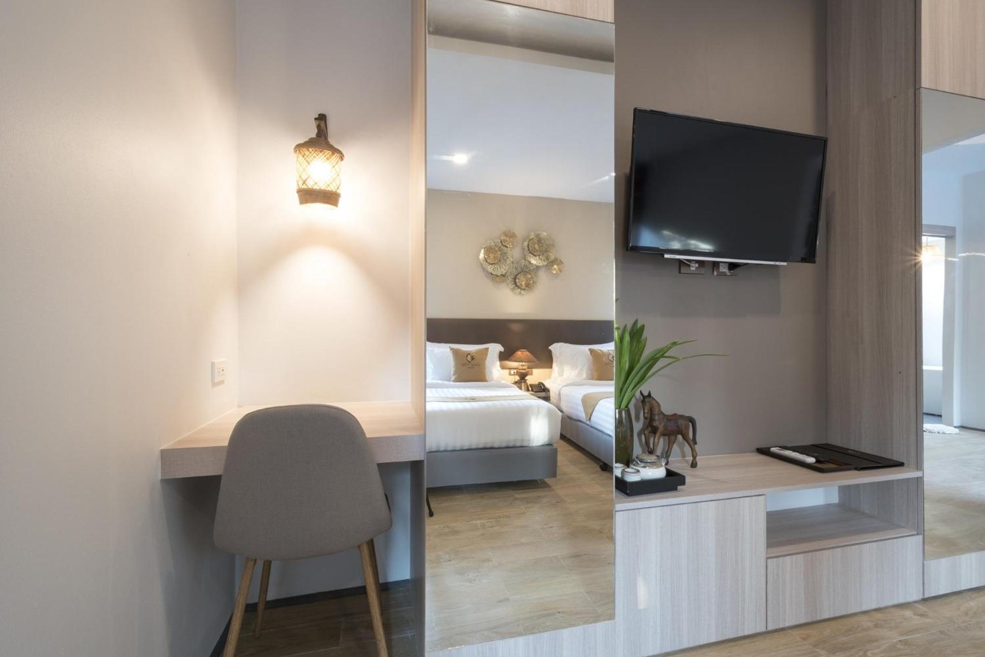 Ozone Villa Phuket Pa Khlok Esterno foto
